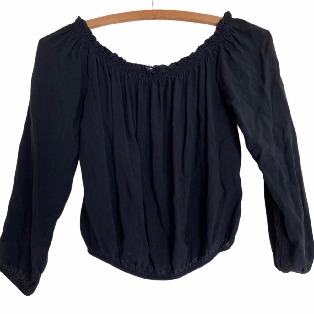 3/$35 Brandy Melville black off the shoulder top